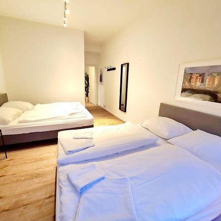 Apartment 1 Hamburg Winterhude Exterior photo